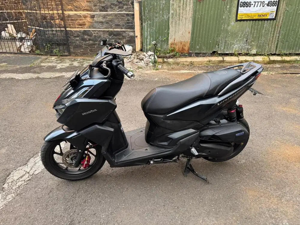 HONDA VARIO 160 2022 BLACK DOFF