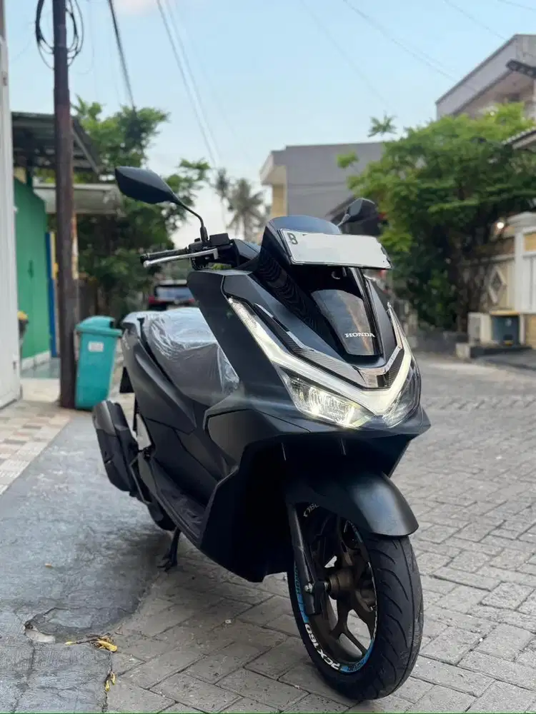 KM 30‼️ Honda PCX 160 ROADSYNC ABS Tertinggi Hitam TH 2025