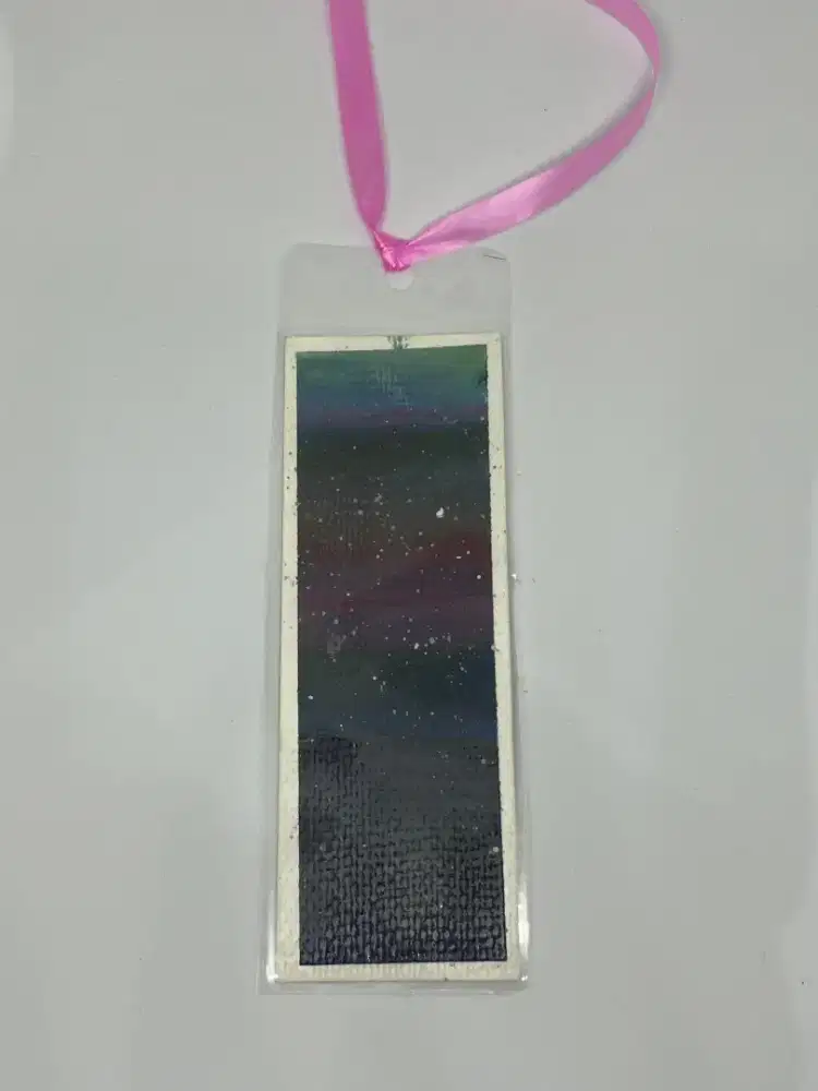 Bookmark pemandangan Abstrak - HSC 2025