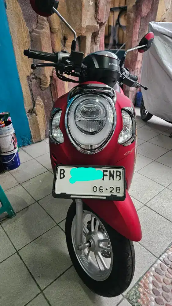 Scoopy Prestige Merah - 2023