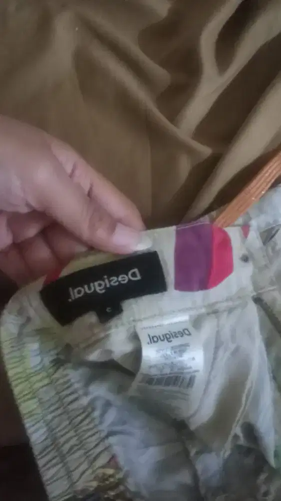 celana desigual HSC 2025