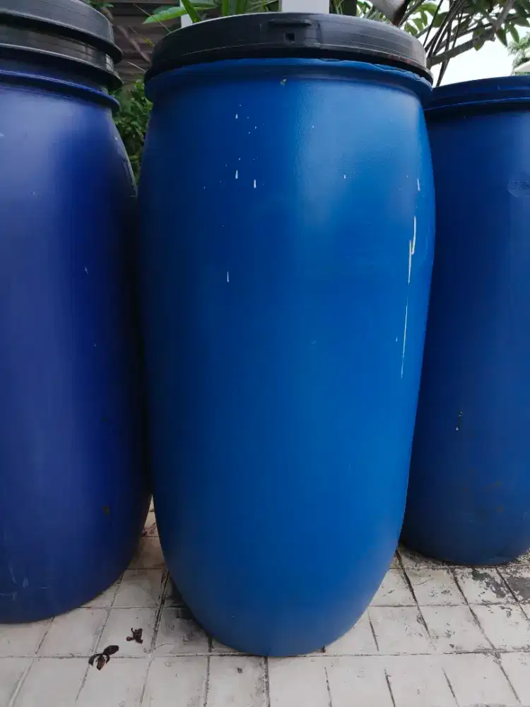 Tong air tong sampah