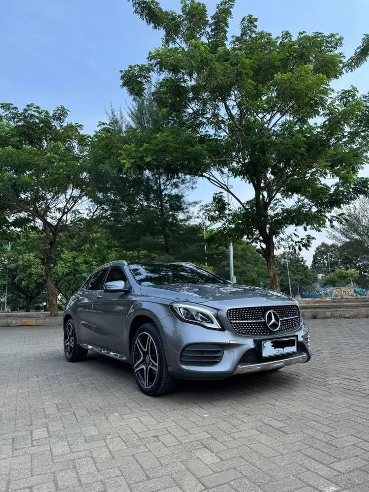Mercedes-Benz GLA200 2017 Bensin