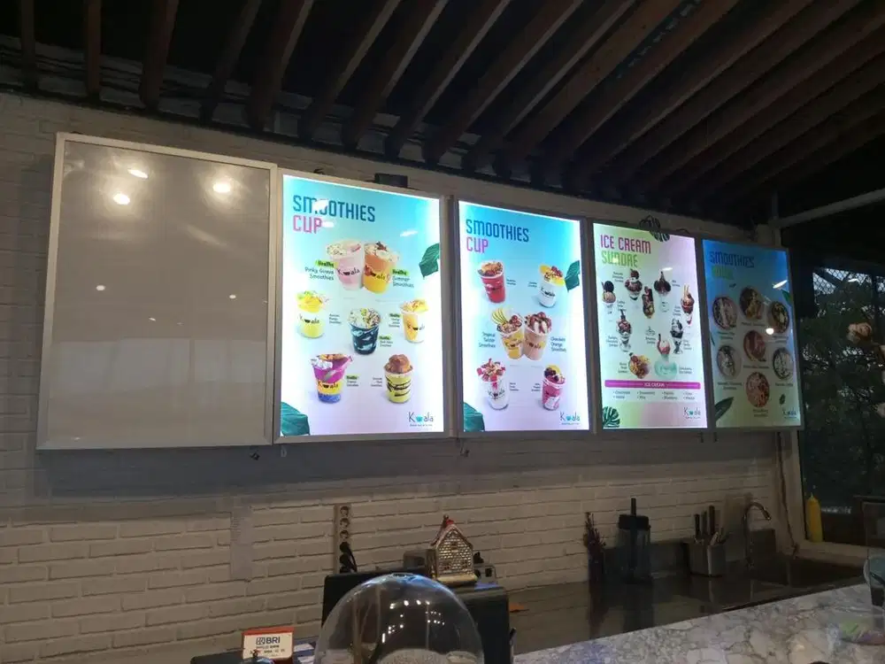 Jual lemari display termasuk led display