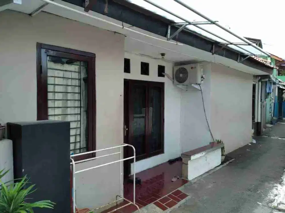 DI JUAL RUMAH MURAH LOKASI STRATEGIS AKSES MOTOR DI CISALAK CIMANGGIS DEPOK