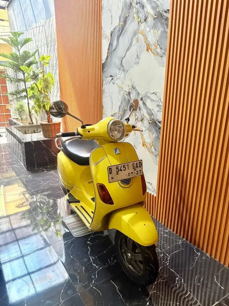 Vespa LX matic 125 2012