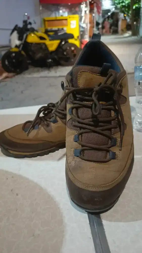 Eiger piranha 1.0..size 43.