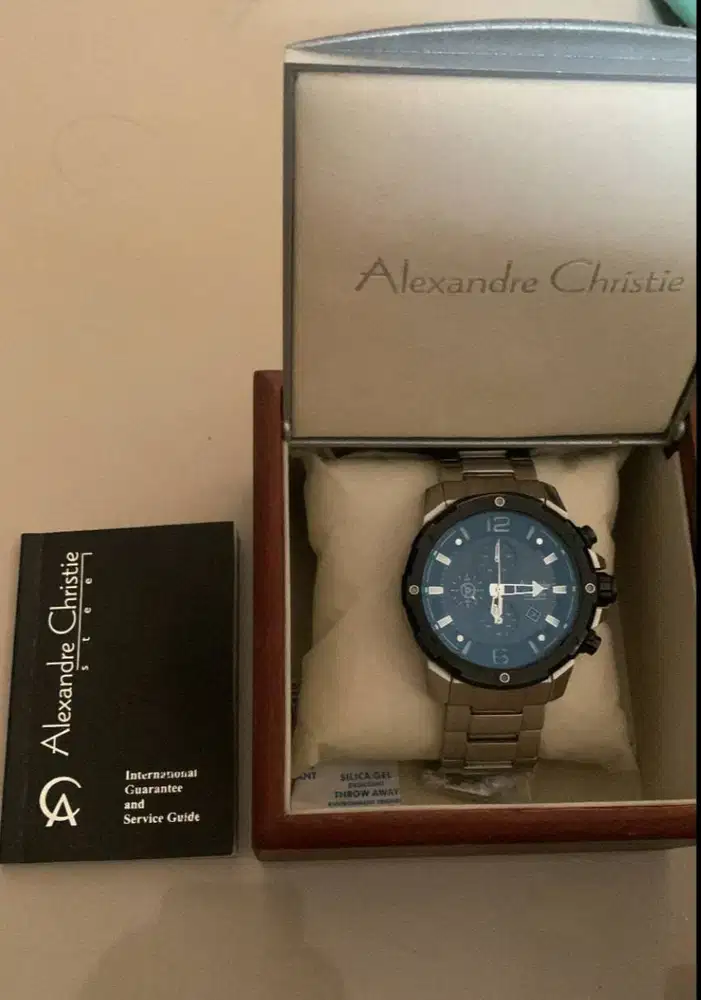 Dijual arloji pria Alexandre christie