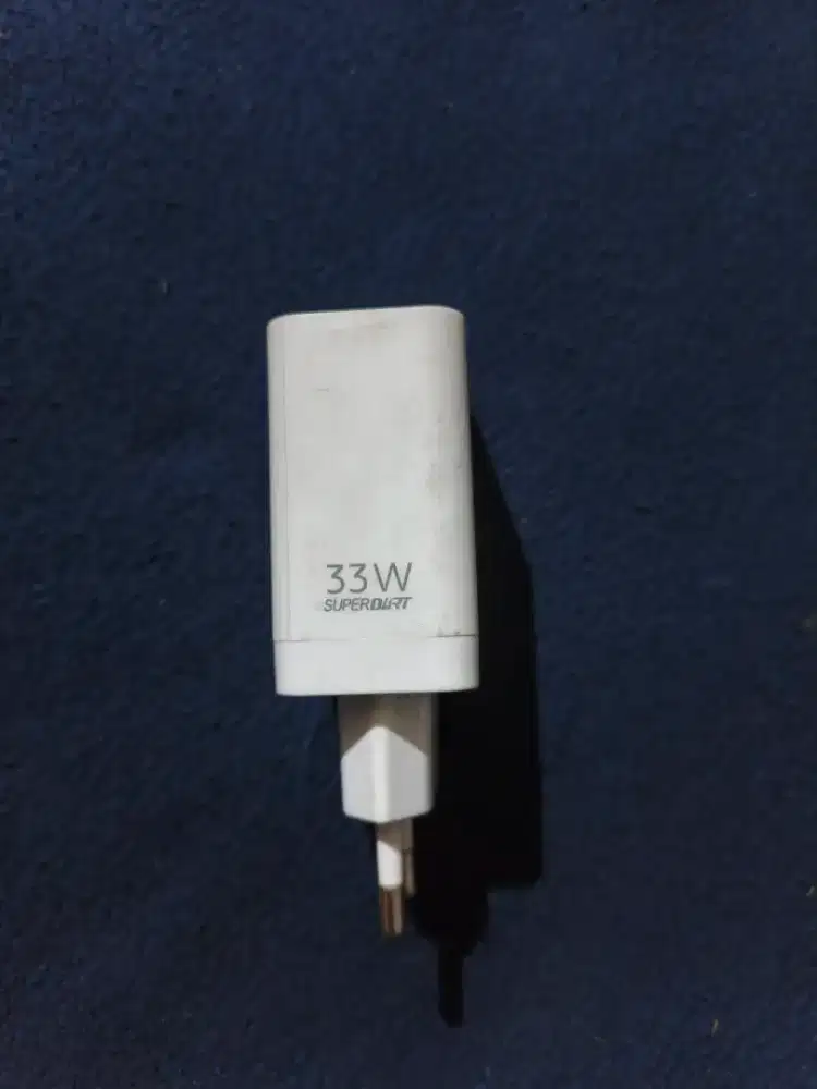 ADAPTOR CHARGER REALME 33W VOOC