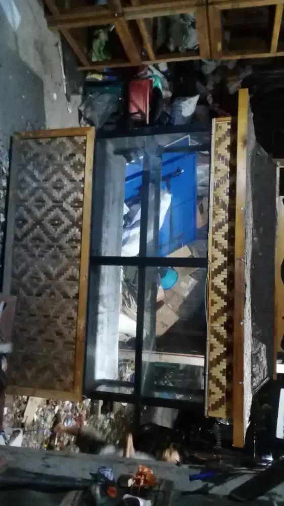 Rombong kayu ada rodanya