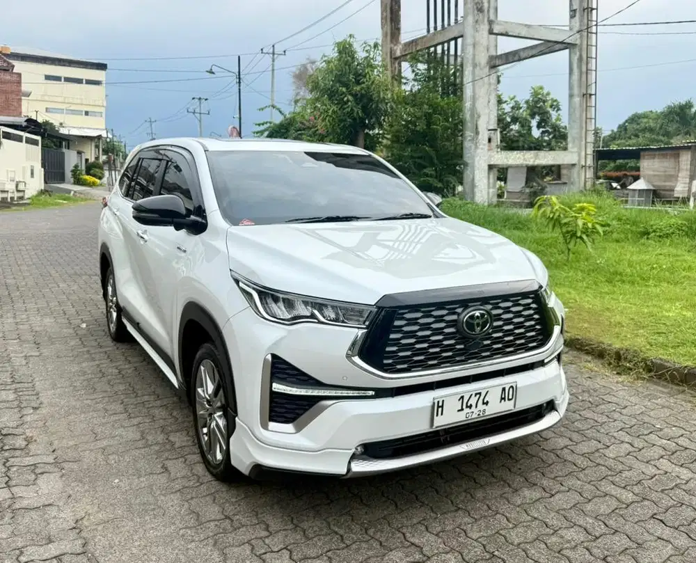 Zenix Q Hybrid TSS Modellista 2023 FULL ORI LOW KM !