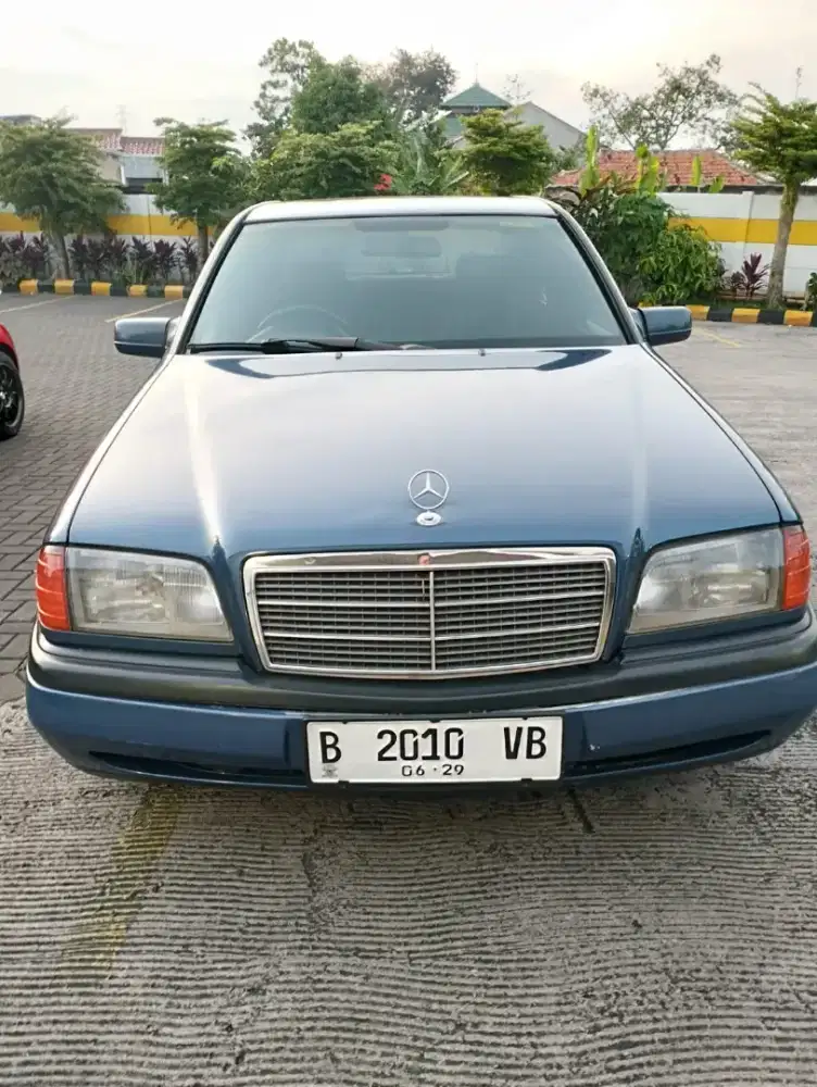 Mercy C180 1994 istimewa