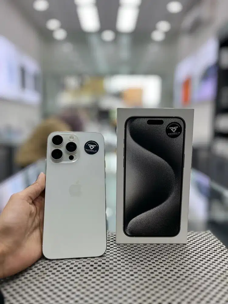 iPhone 15 pro max 1tb fullset, ex garansi resmi/ibox