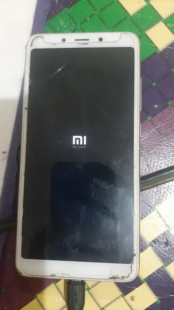 Redmi mentok logo karena sudah lama gak dipake