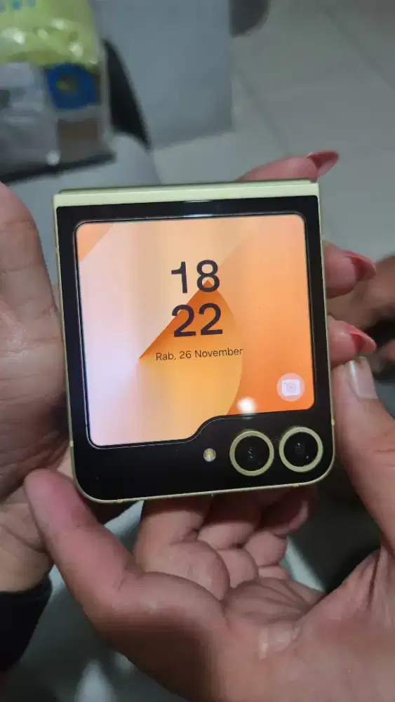 Samsung galaxy z flip 6