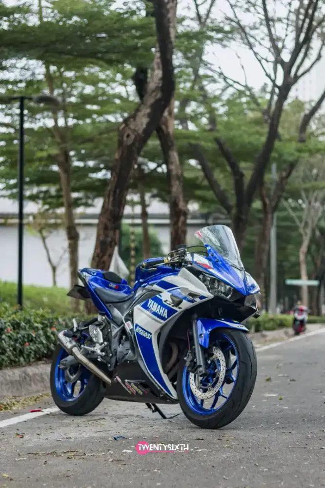 Yamaha R25 2014