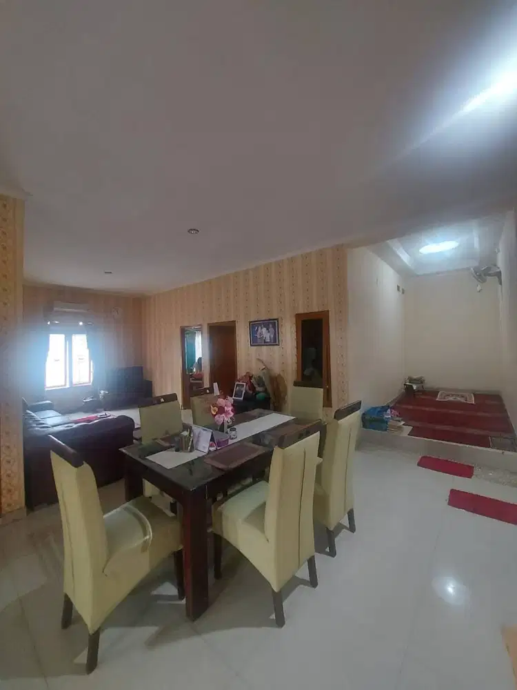 Rumah Kokoh Cocok Untuk Usaha Di Pusat Kota Alun-alun Bandung