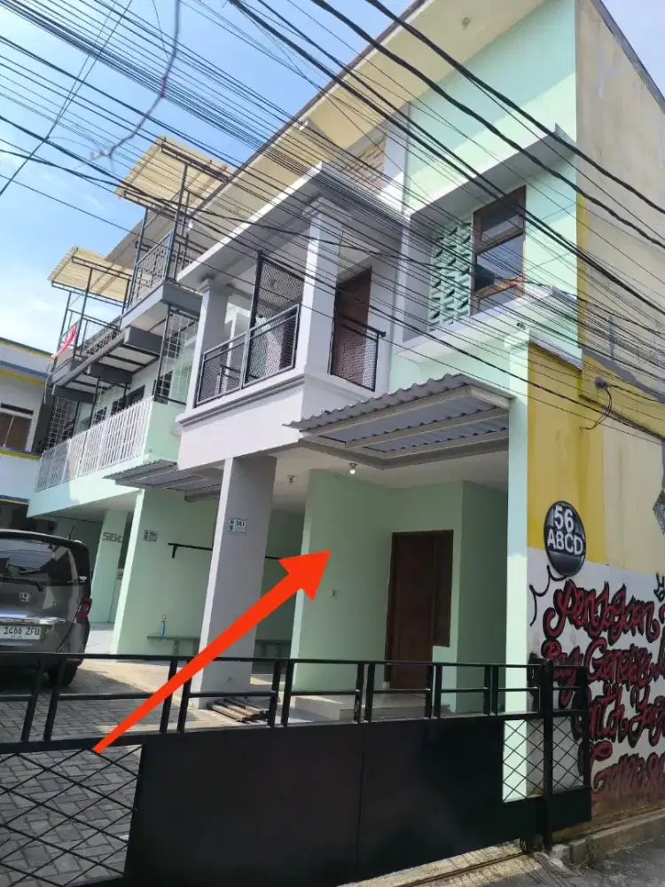Rumah dikontrakan 2 lantai