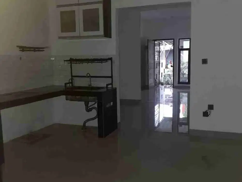 Disewakan Rumah Di Perumahan The Address