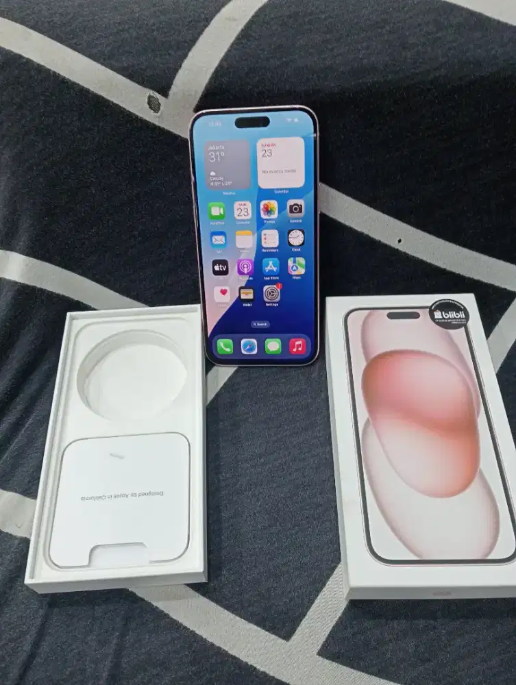 iPhone 15 plus 128GB pink ex iBox