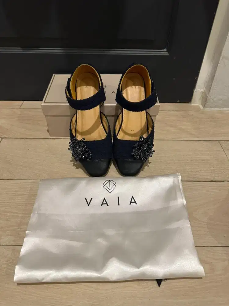 VAIA Sepatu Wanita Tweed Navy