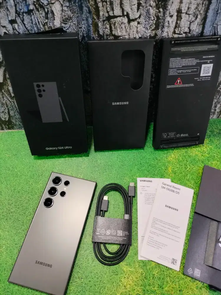 Samsung galaxy S24 ultra 12/512 sein