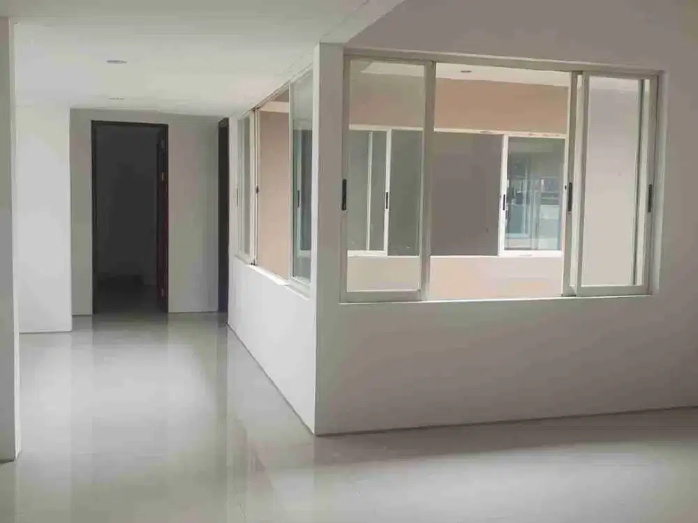 DIJUAL DISEWAKAN RUMAH TERAWAT GRAHA NATURA