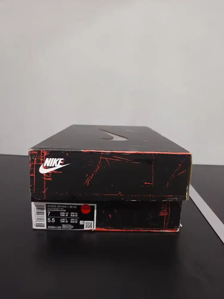 SEPATU NIKE AIR MAX 1 86 OG