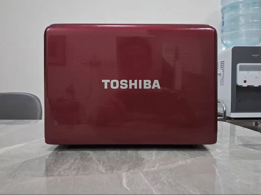 Laptop Core i3 6GB SSD Ready Up Batre BARU PORTEGE Mewah Like New GRSI