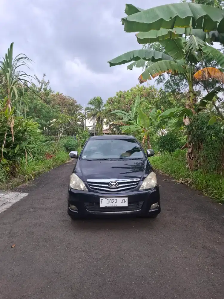 kijang inova type G ,AT , Mulus