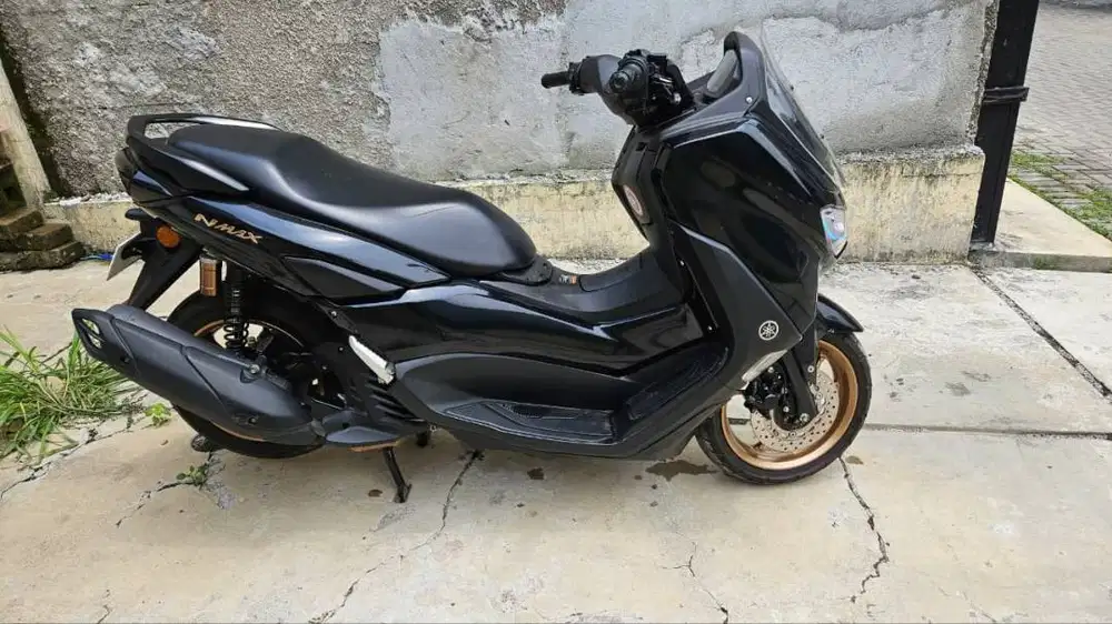 NMAX 2023 Low KM, Kondisi Istimewa! Siap Pakai – Bekasi