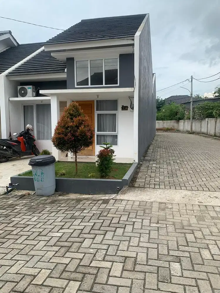 DIJUAL RUMAH KOMERSIL LOKASI STRATEGIS DAN NYAMAN