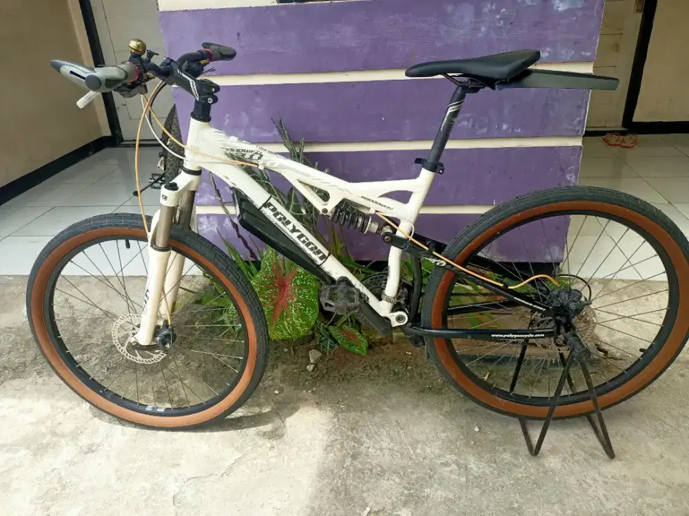 Polygon Broadway 3.0