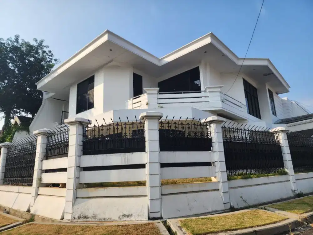 RUMAH DHARMAHUSADA STRATEGIS SIAP HUNI SUDAH RENOVASI