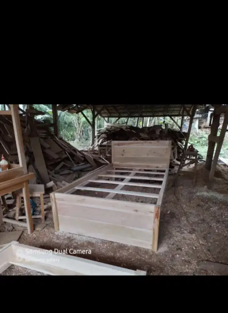 Jual tempat tidur berbagi model dan ukuran bisa riquest