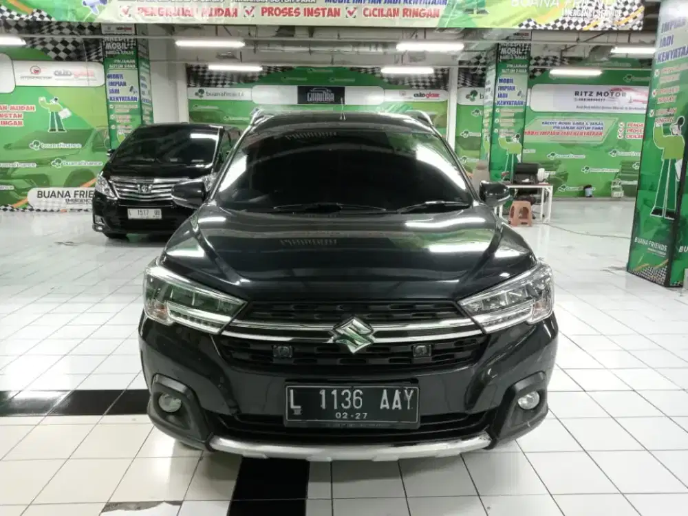 SUZUKI XL7 ALPHA AT 2021 HITAM