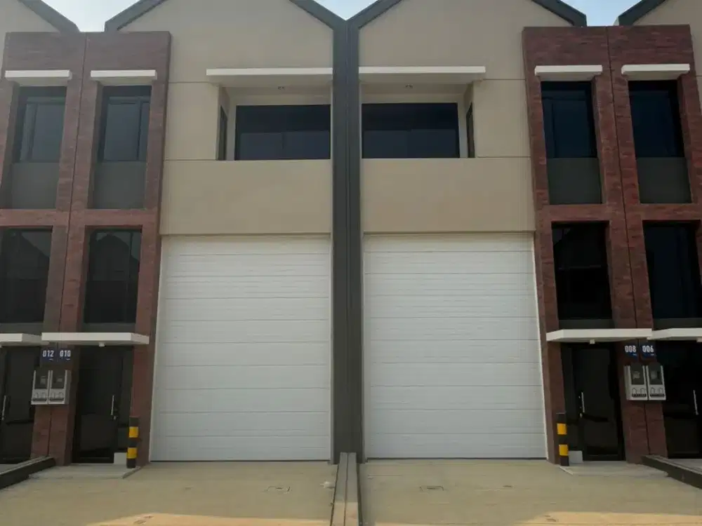 Gudang Bizpark PIK 2 Tipe Multiguna 6x20 Ada Kantor Siap Pakai