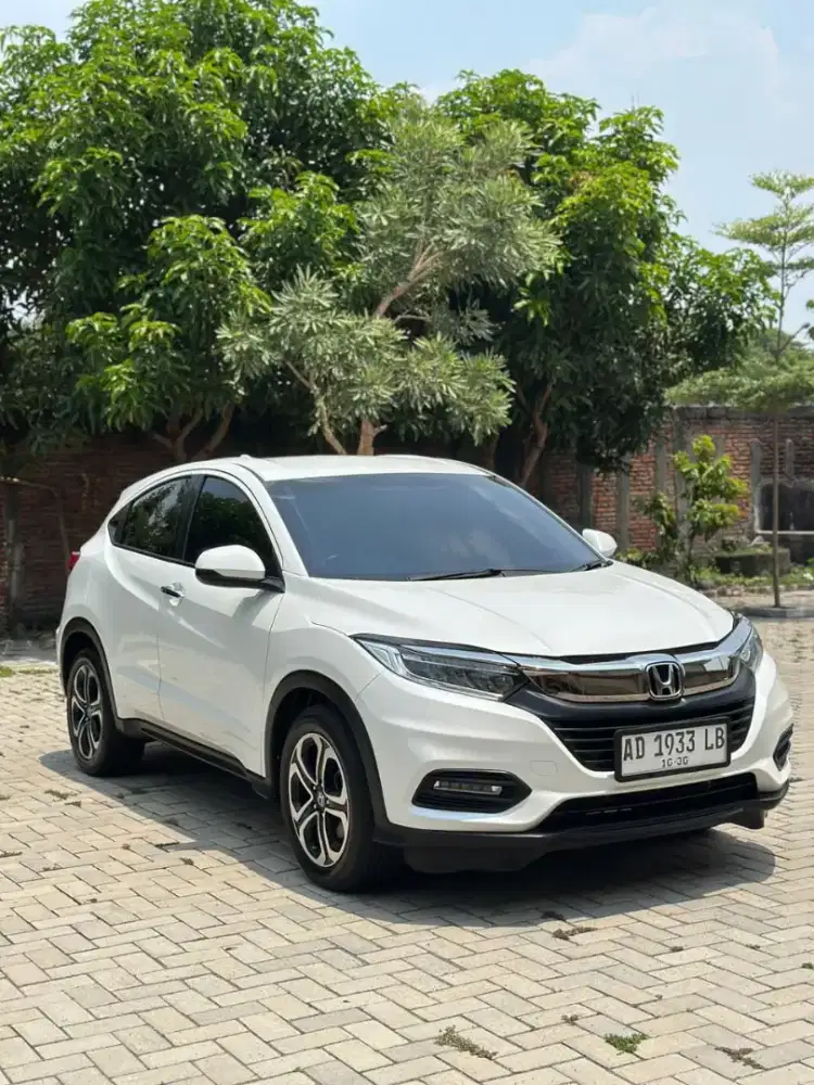 dijual mobil HRV tahun 2018