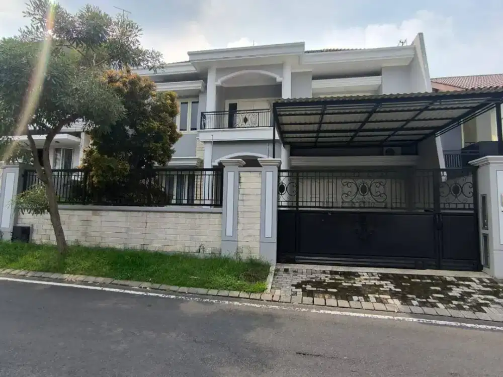 RUMAH RAYA VILLA SENTRA RAYA CITRALAND, BAGUS