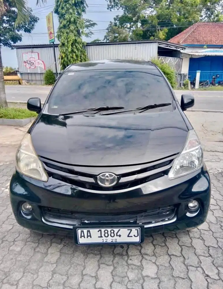 Toyota Avanza 2012