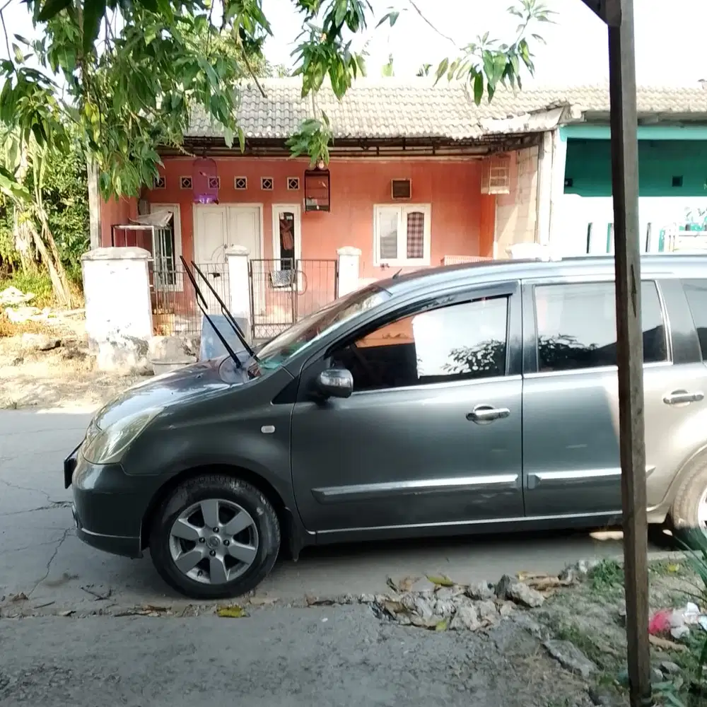 Nissan Grand livina 2007 Bensin