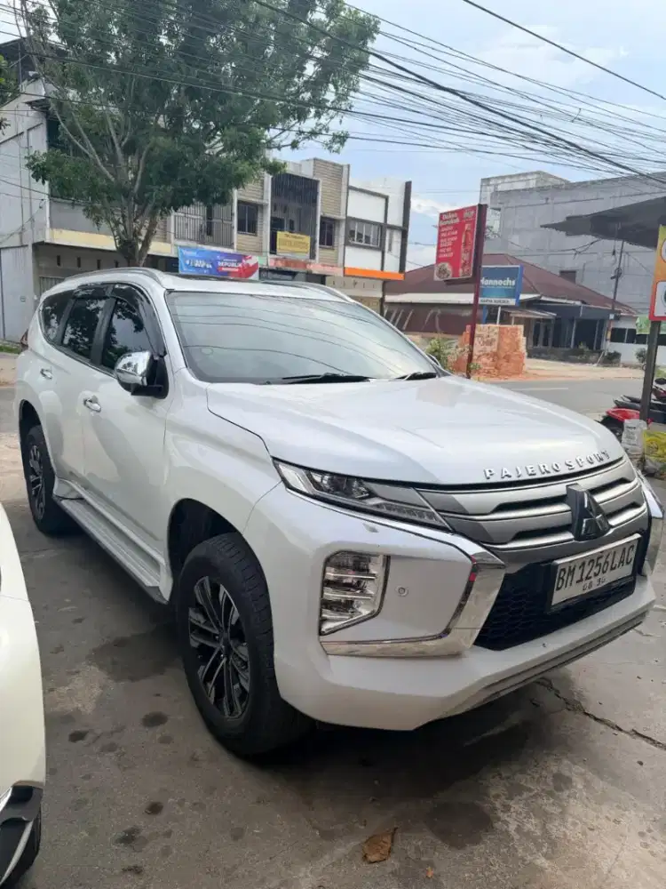 PAJERO DAKAR 4X2 SOLAR MATIC 2022