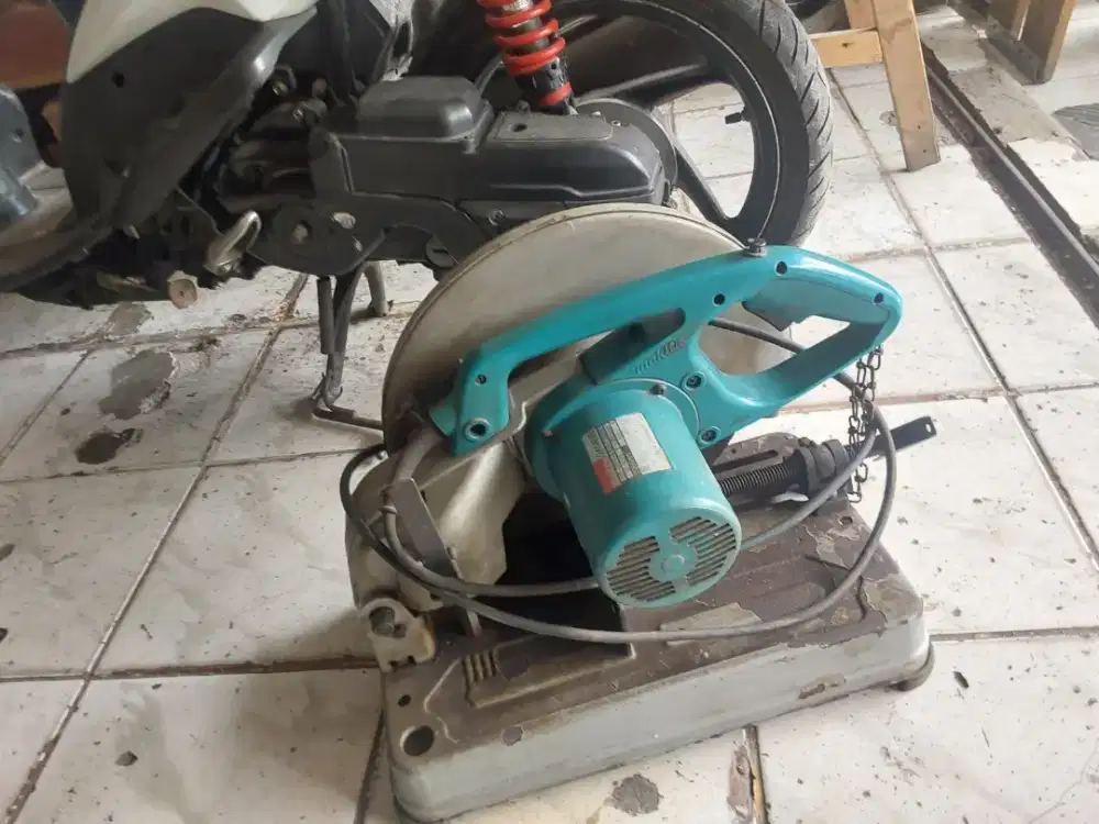 Makita 2414 nb mesin potong besi