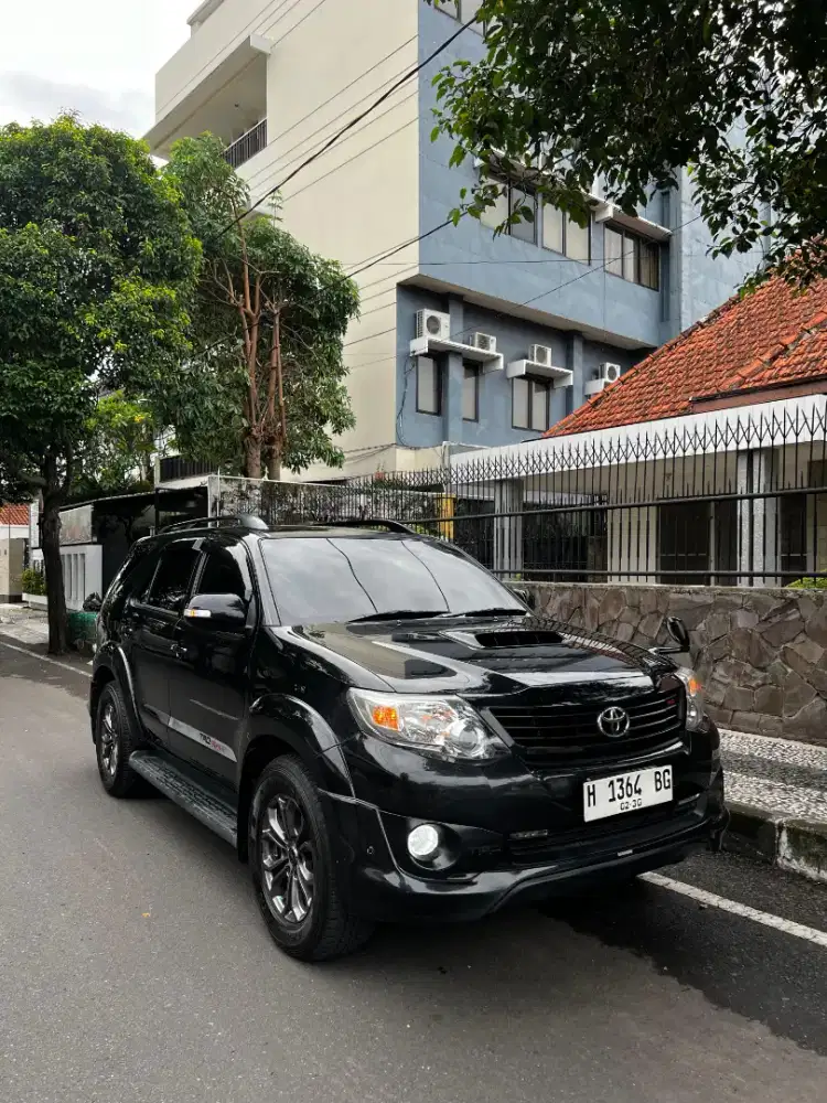Fortuner vnt trd diesel matic 2014