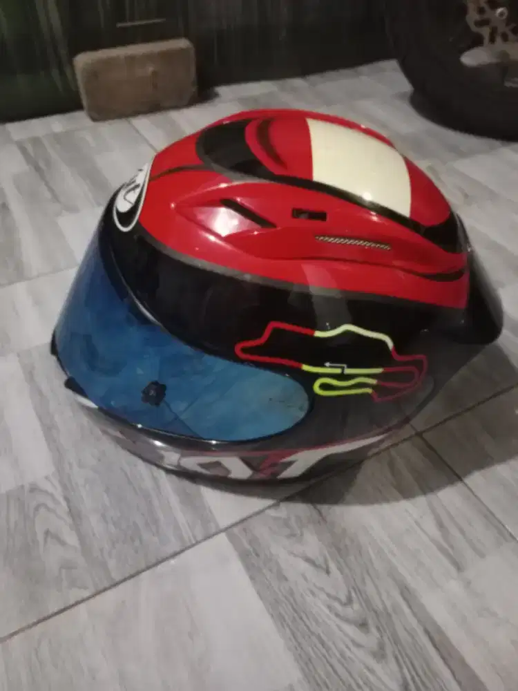 Helm kyt rc7 merah hitam