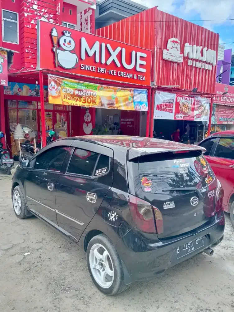 Daihatsu Ayla x matic 2015