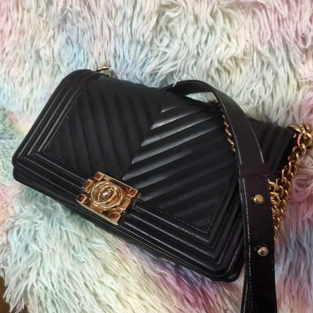 Tas Jelly Hitam Ukuran besar