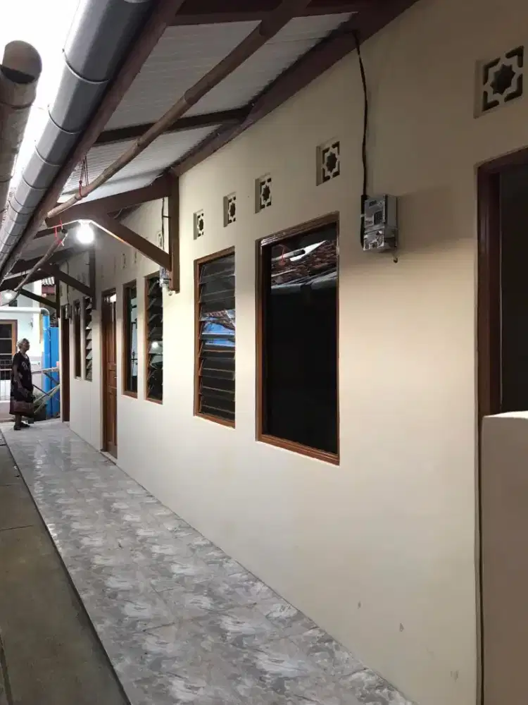 Dijual Kontrakan 105 meter 3 Pintu surat SHM jual Cash