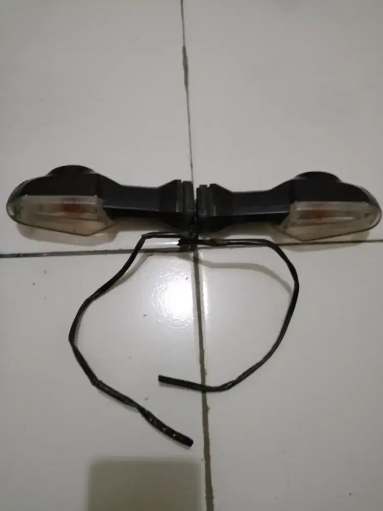 LAMPU SEIN BELAKANG NINJA 250 Fi