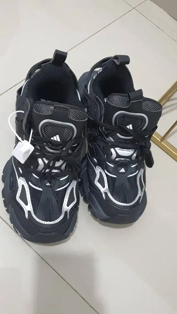 Jual sepatu salah beli ukuran